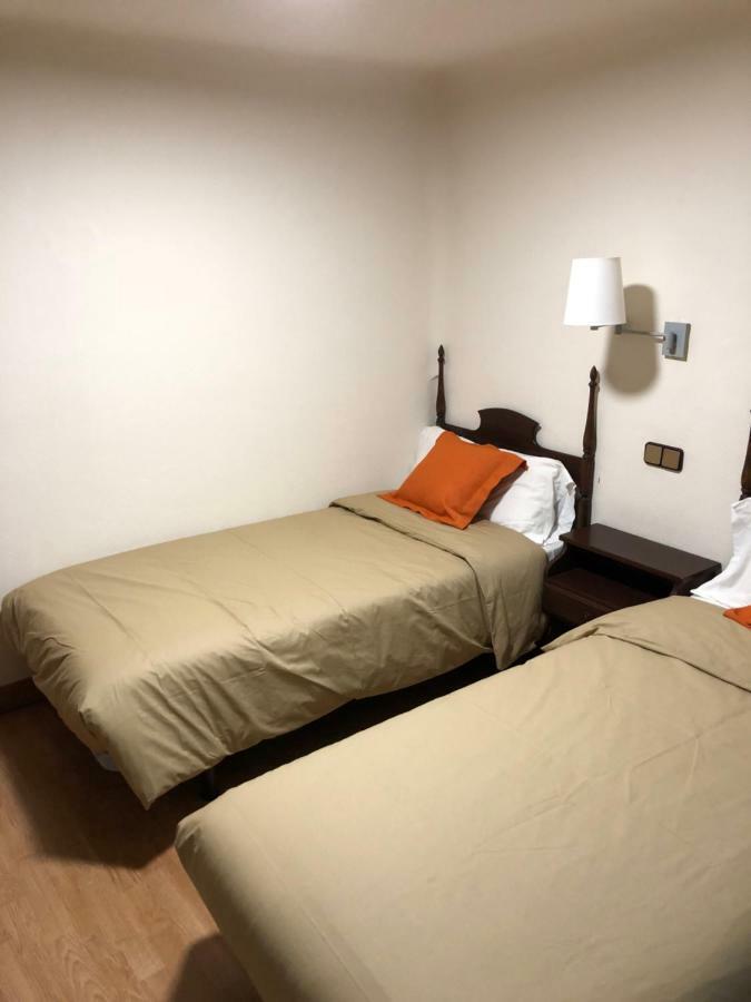 Hostal Di Verena Puigcerdà Exterior foto
