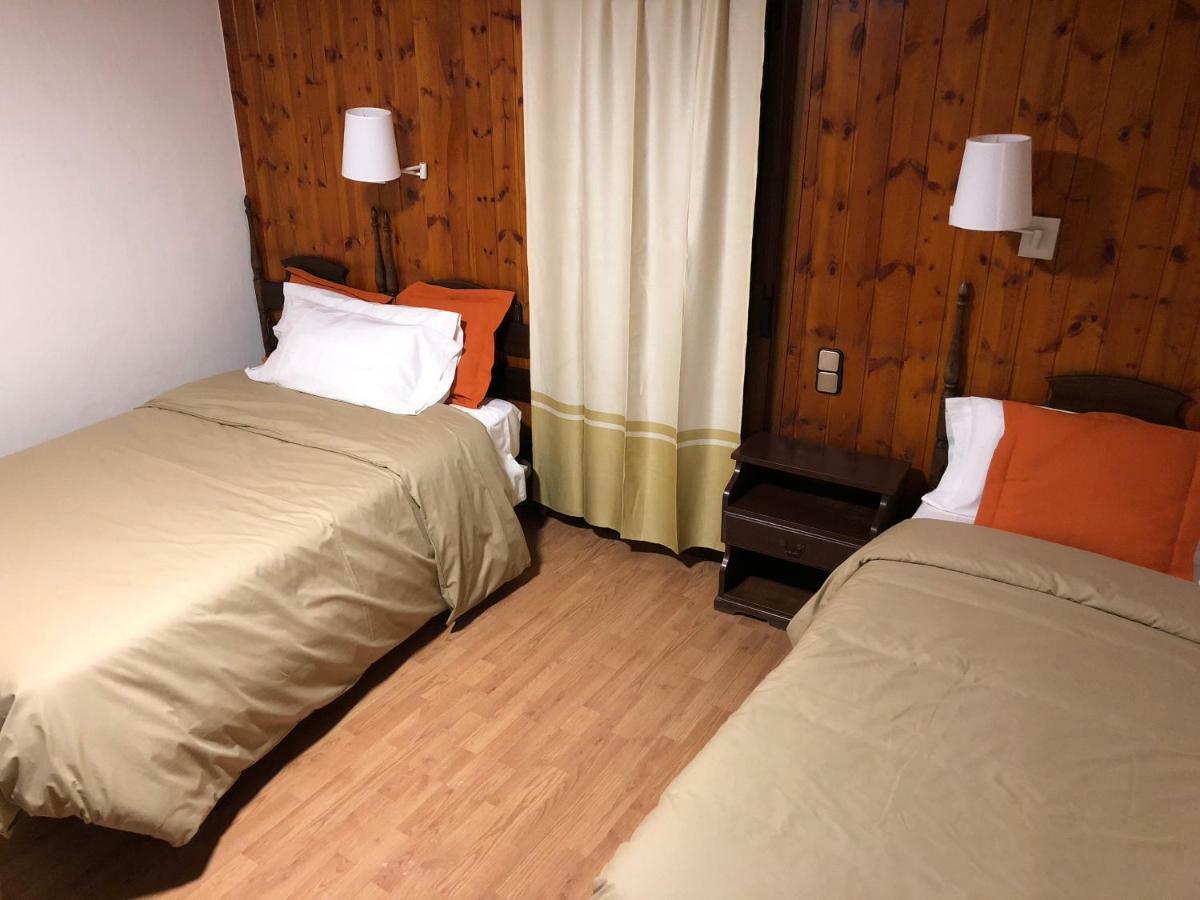 Hostal Di Verena Puigcerdà Exterior foto